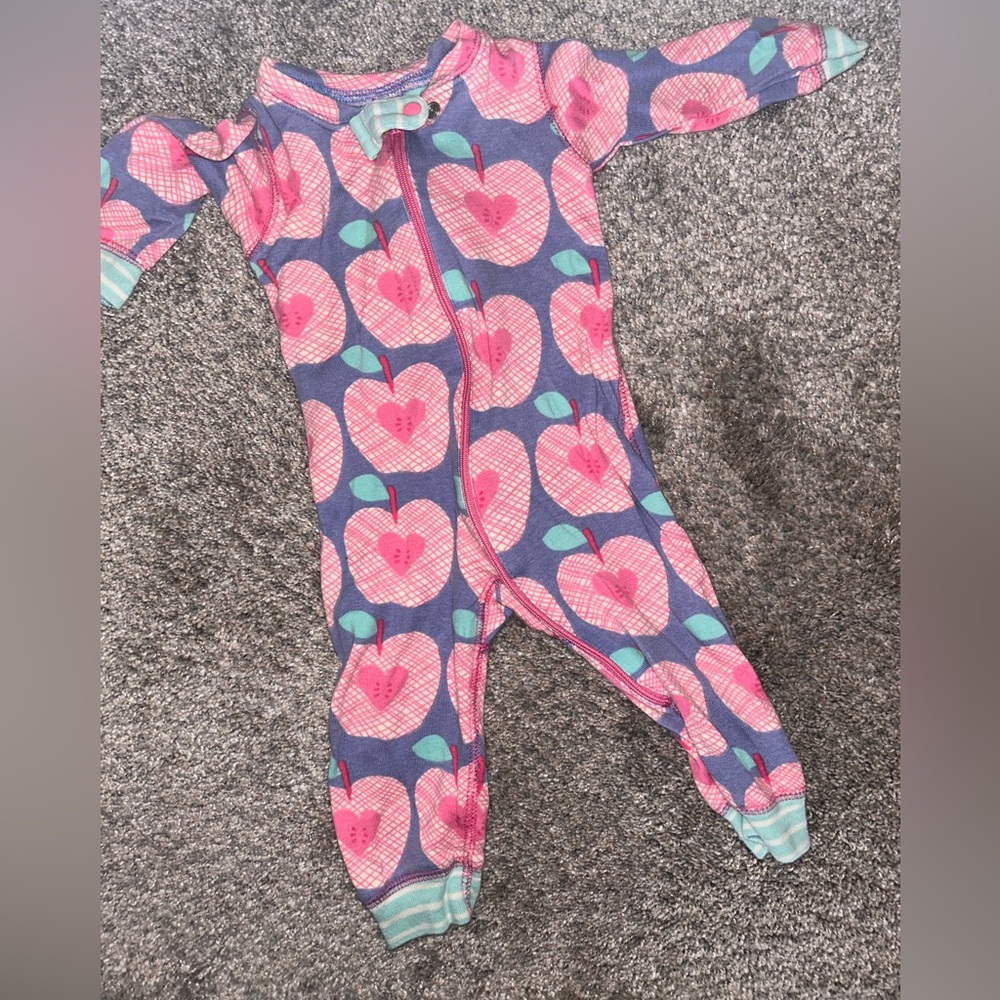 Footed pjs